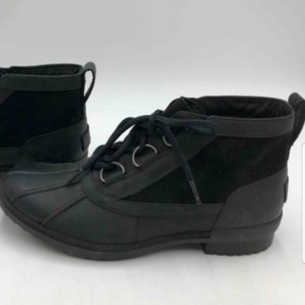 New Azaria Ugg